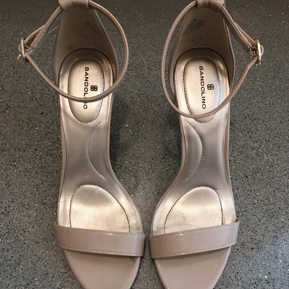 bandolino pumps natural